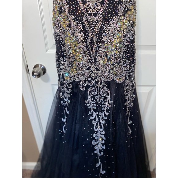 Pageant Dress - Picture 4 of 4